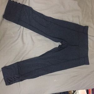 Cropped Calvin Klein yoga pants